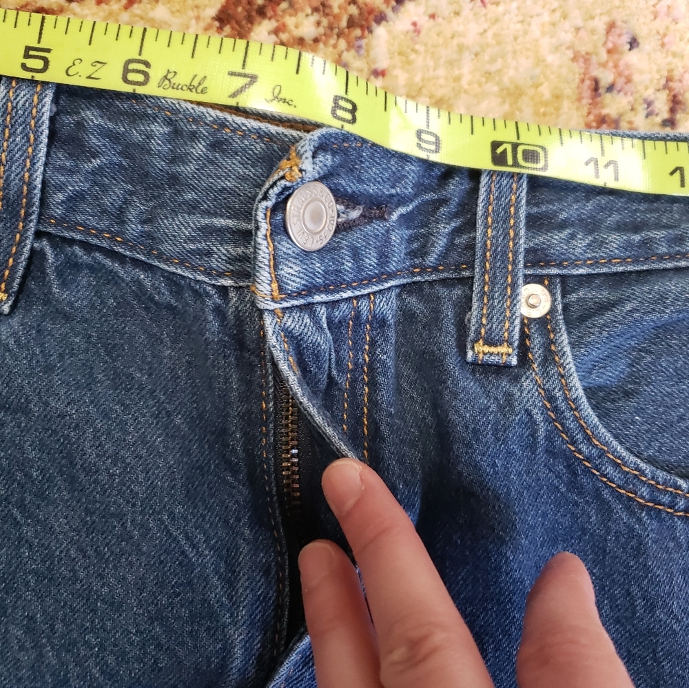 Levi's Premium Loose Taper Crop Jeans Blue Medium Wash Denim Size 27 - Picture 9 of 13